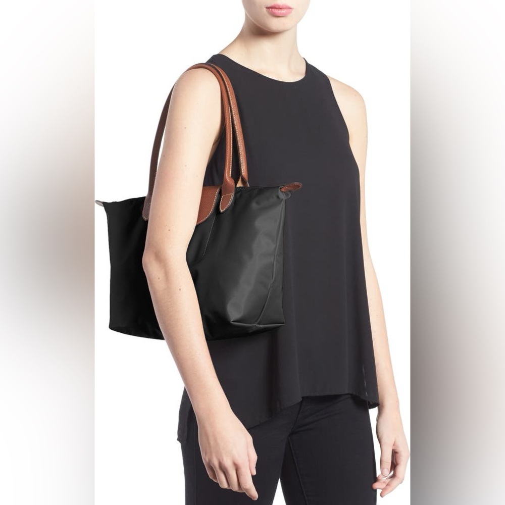 Longchamp Medium Le Pliage Nylon Shoulder Tote Navy or Black and Paper - Picture 9 of 16